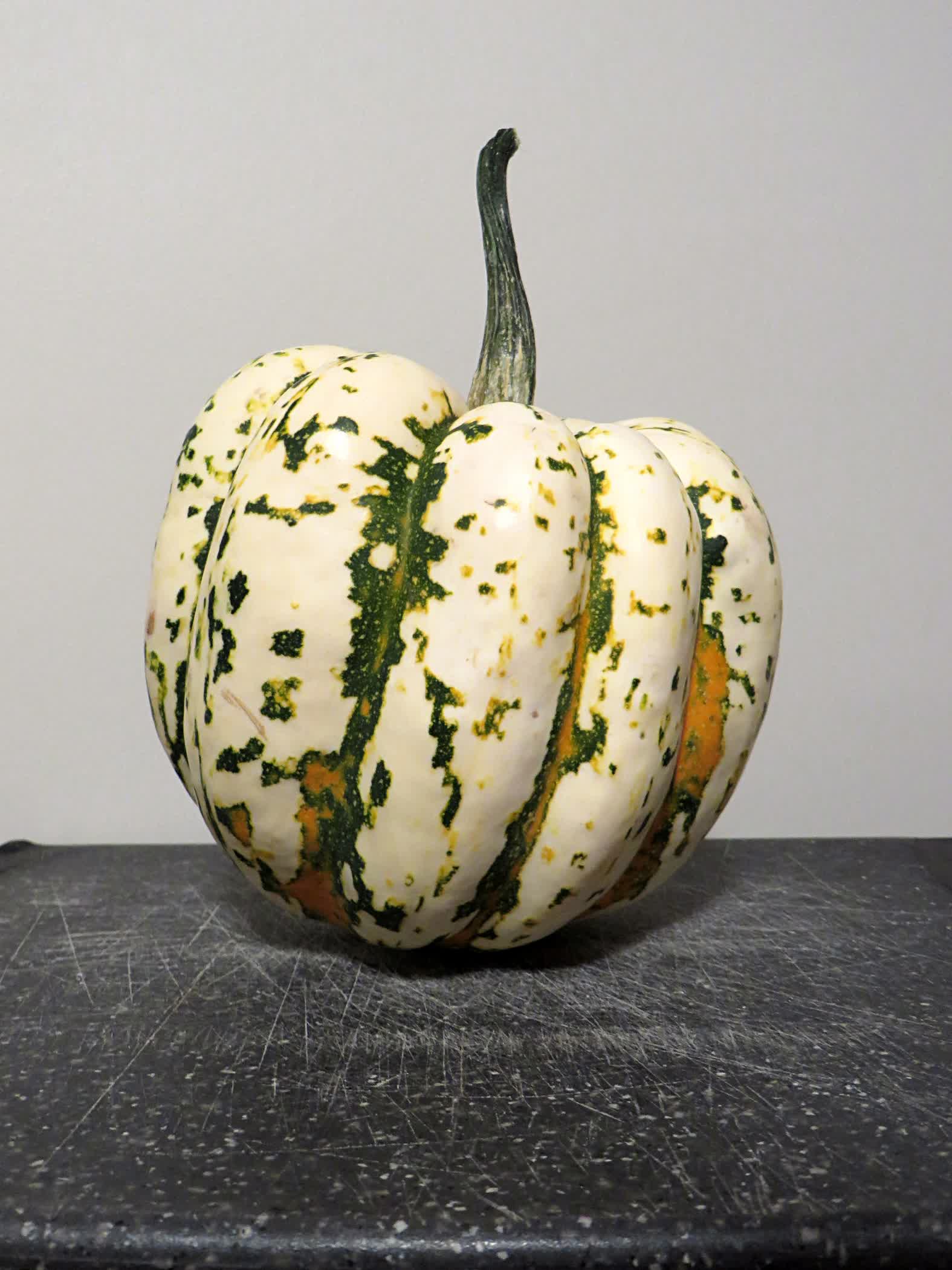 Superior sweet flavor and texture! WINTER SQUASH ACORN FESTIVAL 30 SEEDS