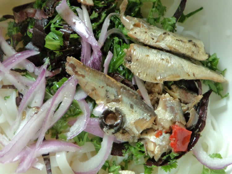 Sardines in Salad