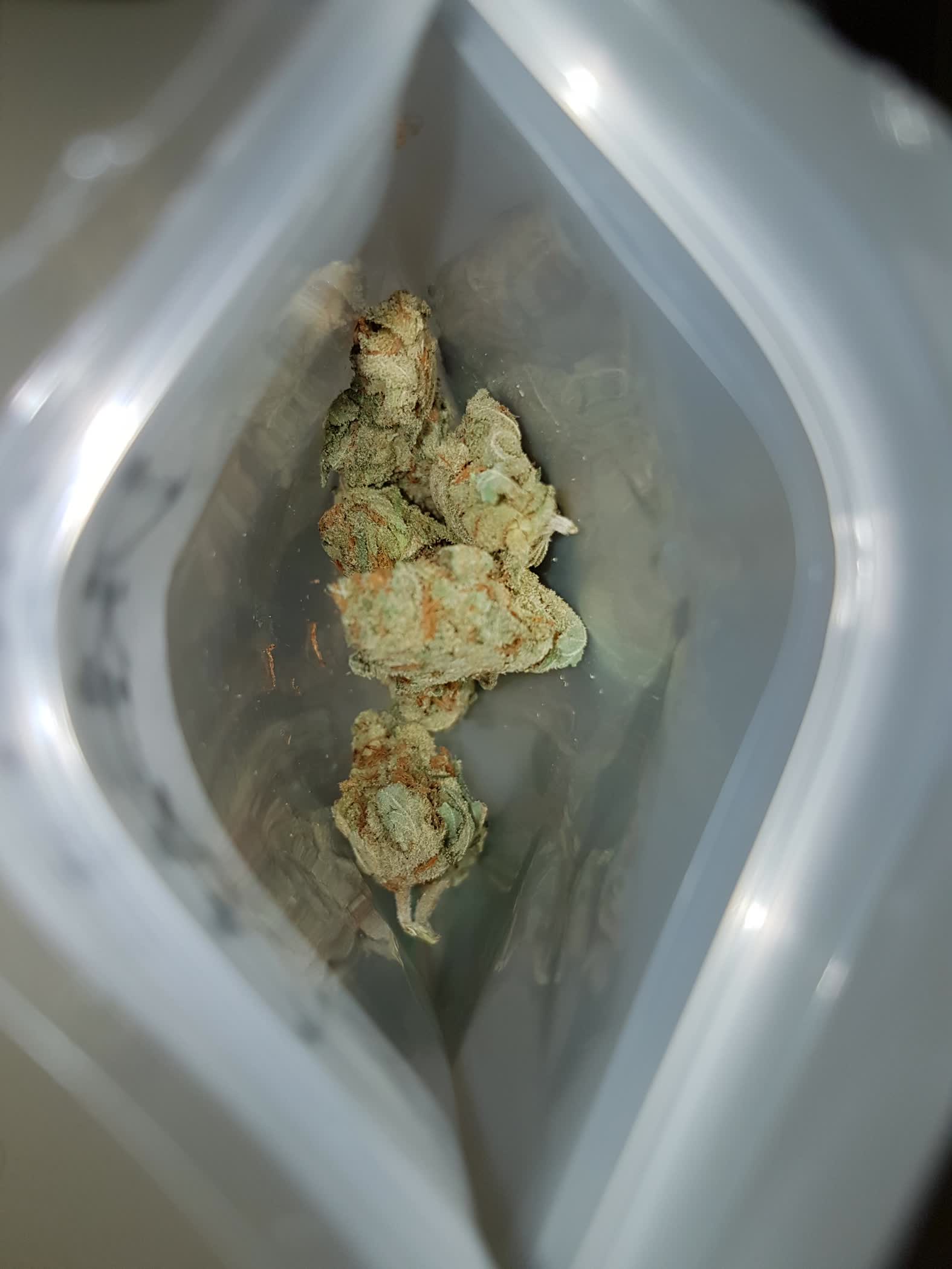 Blue dream (hybrid) | bc medi chronic | $170/oz | aug 24 | Out of stock: 08/28/17