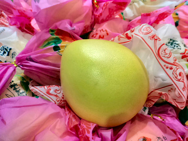 Red pomelo $2